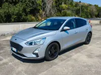 Usata Ford Focus Titanium 120 CV (88 kW) 2019 Grigio Berlina