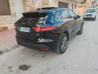 Usata Jaguar F-Pace R-Sport 180 CV (132 kW) 2017 Nero SUV