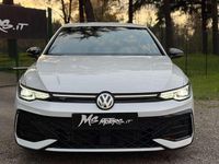 Usata VW Golf VIII R-line Plus 150 CV (110 kW) 2024 Bianco perla Berlina