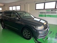 Usata VW Tiguan Life 122 CV (89 kW) 2023 Grigio SUV