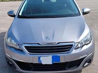 Usata Peugeot 308 Active 110 CV (80 kW) 2014 Grigio Berlina