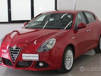 Usata Alfa Romeo Giulietta Distinctive 105 CV (77 kW) 2014 Rosso Utilitaria