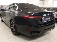 Gebraucht BMW 520 M Sport 197 PS (144 kW) 2023 Schwarz Limousine