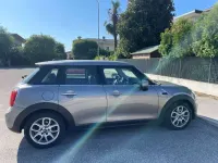 Usata Mini ONE 102 CV (75 kW) 2019 Argento Utilitaria