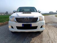 usata Toyota HiLux 2.5 145cv EXTRACAB