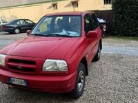 Usata Suzuki Grand Vitara 173 CV (127 kW) 2001 Rosso SUV