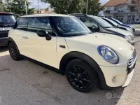 Usata Mini One D 95 CV (69 kW) 2014 Beige Utilitaria