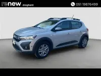 Usata Dacia Sandero Comfort 91 CV (66 kW) 2023 Grigio chiaro Utilitaria