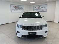 Usata Jeep Grand Cherokee Overland 250 CV (183 kW) 2017 Bianco SUV