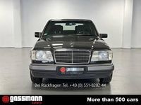 Usata Mercedes E280 193 CV (141 kW) 1994 Nero Berlina