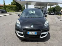 Usata Renault Scénic Dynamique 110 CV (80 kW) 2010 Nero Monovolume