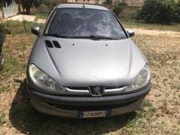 Usata Peugeot 206 68 CV (50 kW) 2004 Utilitaria
