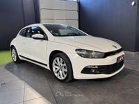 Begagnad VW Scirocco 122 HK (89 kW) 2013 Vit Sportkupé