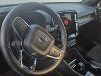 Usata Volvo C40 300 kW (408 CV) 2022 Verde SUV