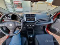 Usata Suzuki Alto 68 CV (50 kW) 2014 Rosso Utilitaria