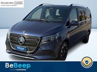 Usata Mercedes 300 Avantgarde 239 CV (175 kW) 2025 Blu metallizzato