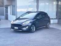 Usata Ford Fiesta 101 CV (74 kW) 2019 Grigio Utilitaria