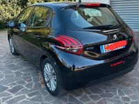 Usata Peugeot 208 2016 Utilitaria