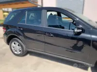 Usata Mercedes ML280 190 CV (139 kW) 2006 Nero SUV
