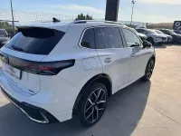 Usata VW Tiguan R-line 193 CV (141 kW) 2024 Bianco SUV