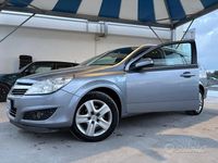 Usata Opel Astra Enjoy 110 CV (80 kW) 2009 Grigio Station wagon