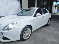 Usata Alfa Romeo Giulietta Exclusive 105 CV (77 kW) 2013 Bianco Berlina