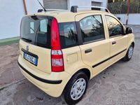 Usata Fiat Panda 69 CV (50 kW) 2011 Giallo Utilitaria