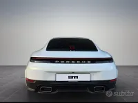 Usata Porsche 911 Carrera 394 CV (289 kW) 2025 Bianco metallizzato Coupé