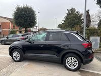 Usata VW T-Roc Life 110 CV (80 kW) 2022 Nero SUV
