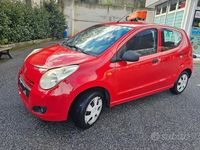 Usata Suzuki Alto 68 CV (50 kW) 2013 Rosso Utilitaria