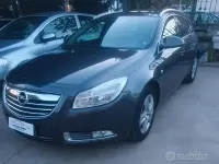 Usata Opel Insignia Cosmo 131 CV (96 kW) 2011 Grigio Station wagon