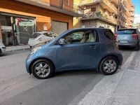 Begagnad Toyota iQ 68 HK (50 kW) 2010 Blå Halvkombi