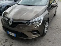 Usata Renault Clio 86 CV (63 kW) 2020 Marrone Utilitaria