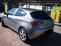 Usata Alfa Romeo Giulietta Distinctive 140 CV (102 kW) 2011 Grigio Utilitaria