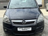 Usata Opel Zafira Cosmo 104 CV (76 kW) 2006 Nero Monovolume