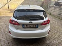 Usata Ford Fiesta 120 CV (88 kW) 2018 Bianco Utilitaria