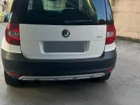Usata Skoda Yeti 105 CV (77 kW) 2012 Bianco SUV