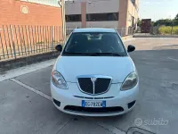 Usata Lancia Ypsilon Silver 77 CV (56 kW) 2011 Bianco Utilitaria
