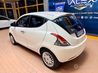 Usata Lancia Ypsilon 69 CV (50 kW) 2017 Bianco Utilitaria