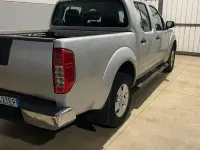 Usata Nissan Navara 171 CV (125 kW) 2006 Grigio Pick-up