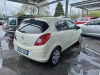 Begagnad Opel Corsa 101 HK (74 kW) 2012 Vit Halvkombi