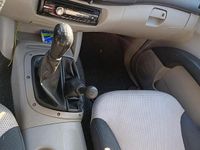 Usata Mitsubishi L200 136 CV (100 kW) 2005 Bianco Pick-up