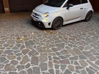 Usata Abarth 695 180 CV (132 kW) 2023 Bianco Utilitaria