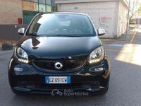Usado Smart ForFour Passion 71 CV (52 kW) 2015 Negro Utilitario