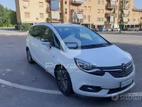Usata Opel Zafira Innovation 131 CV (96 kW) 2017 Bianco Monovolume