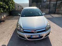 Usata Opel Astra 101 CV (74 kW) 2006 Grigio Station wagon