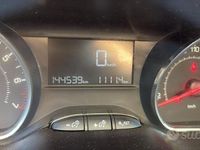 Usata Peugeot 208 82 CV (60 kW) 2014 Grigio Utilitaria