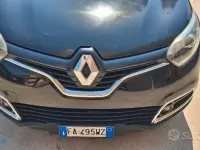 Usata Renault Captur Iconic 90 CV (66 kW) 2015 Nero SUV