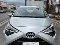 Second-hand Toyota Aygo Connect Style 72 CP (52 kW) 2020 Gri Hatchback