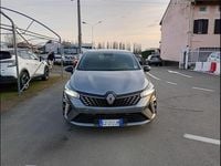 Usata Renault Clio V Techno 91 CV (66 kW) 2025 Grigio chiaro Utilitaria